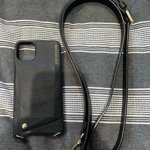 BANDOLIER IPHONE 11 PRO MAX